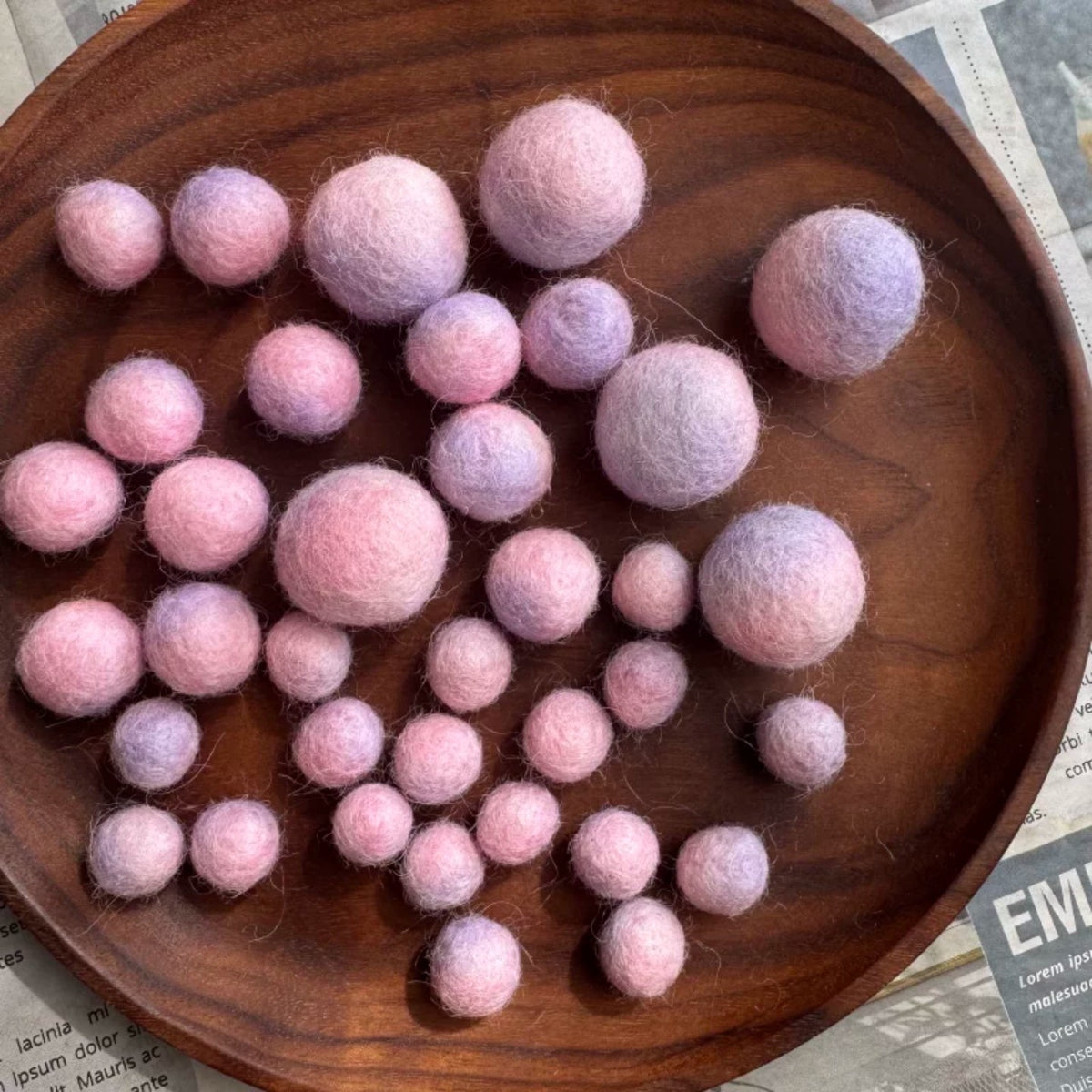 Gradient Dyed Multicolor Handmade Solid Pure Wool Felt Balls