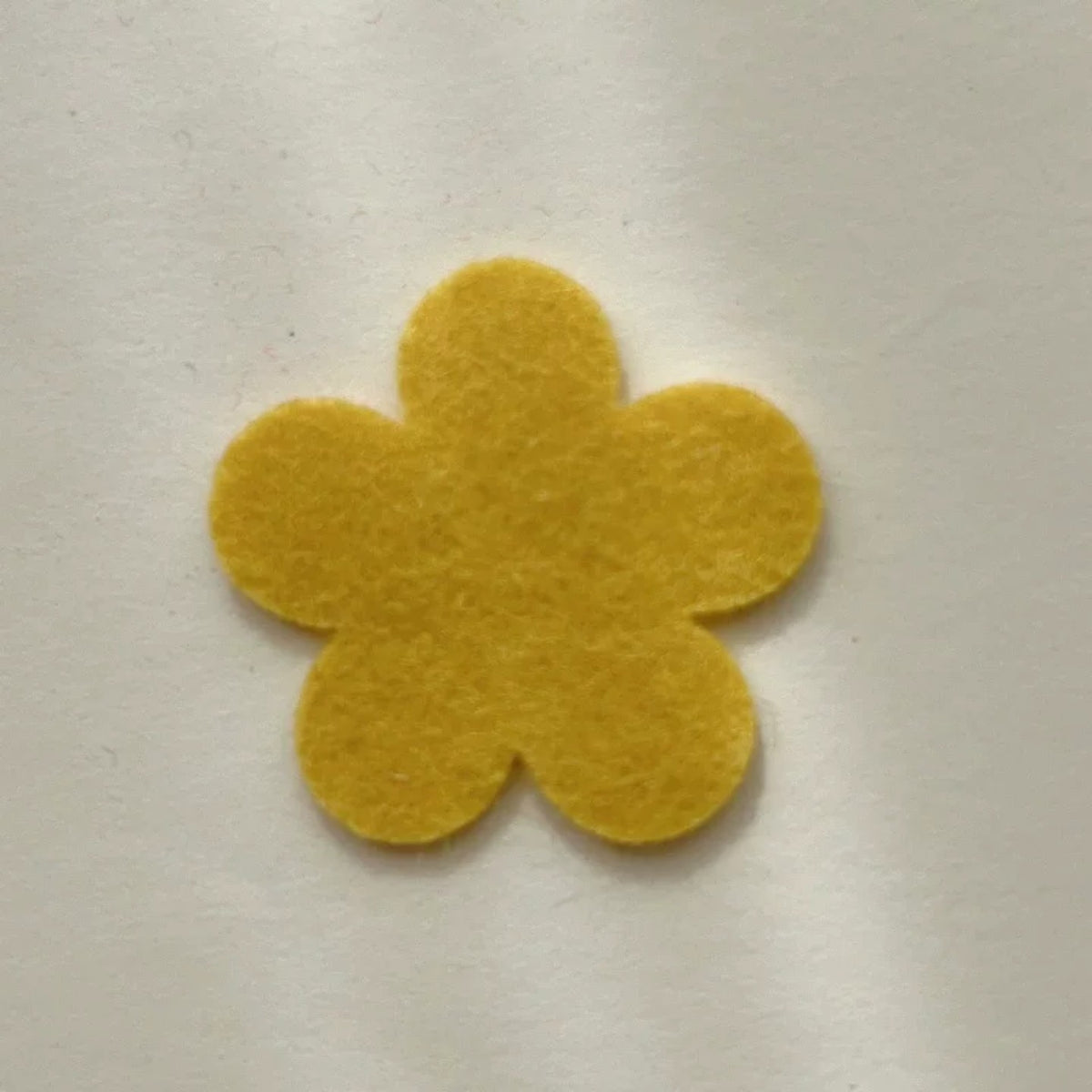 Multicolor Hand-Cut Felt Flowers, 2.5 cm / 1.5 cm Five-Petal Shapes