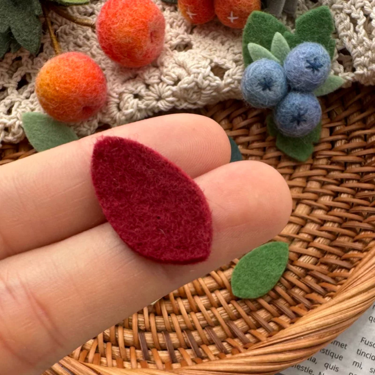 Small Pointed Pure Wool Felt Leaves