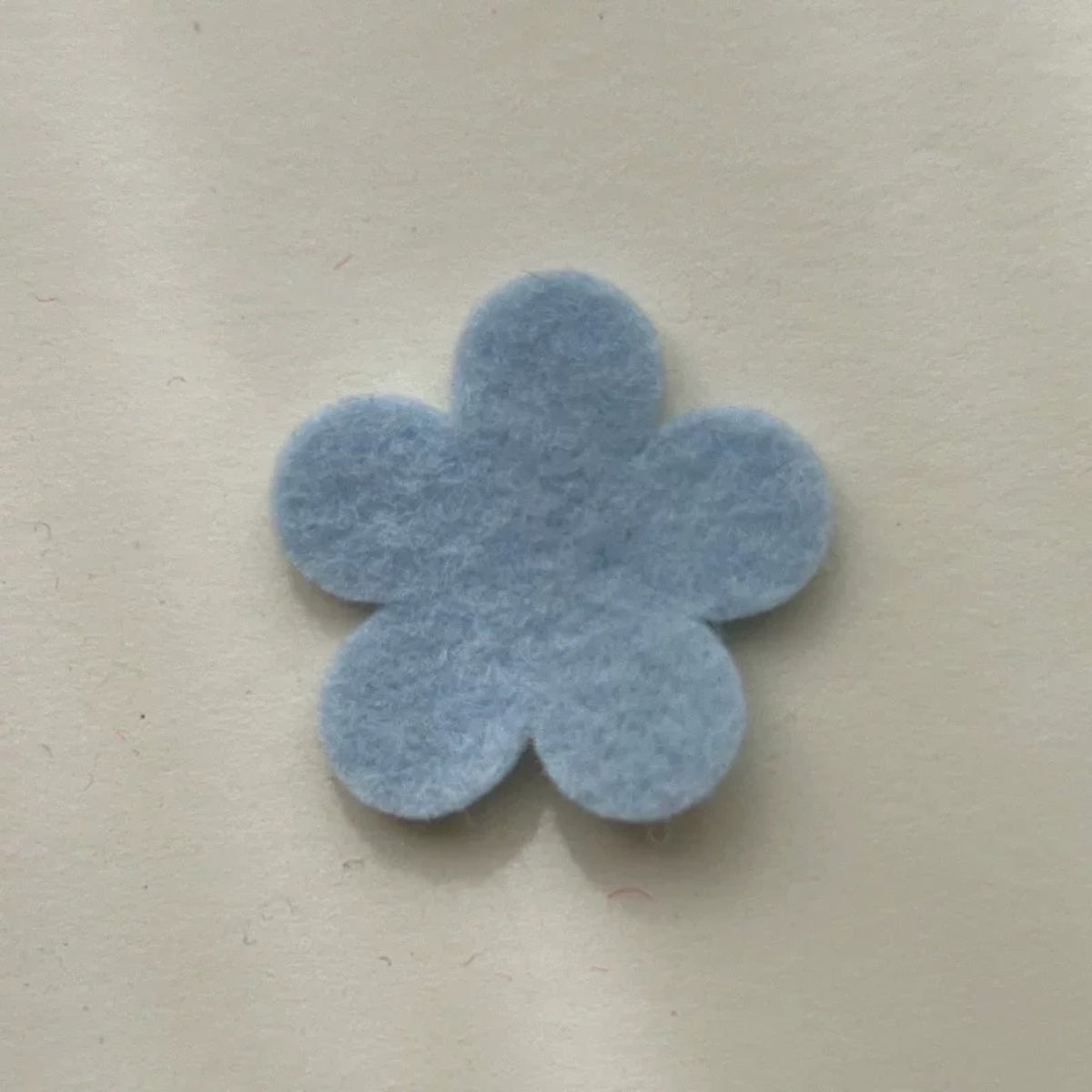 Multicolor Hand-Cut Felt Flowers, 2.5 cm / 1.5 cm Five-Petal Shapes