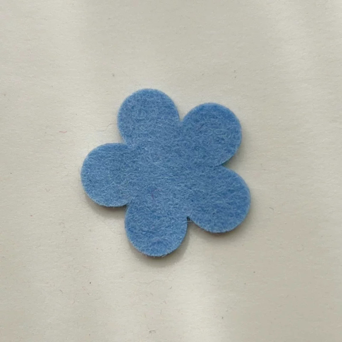 Multicolor Hand-Cut Felt Flowers, 2.5 cm / 1.5 cm Five-Petal Shapes