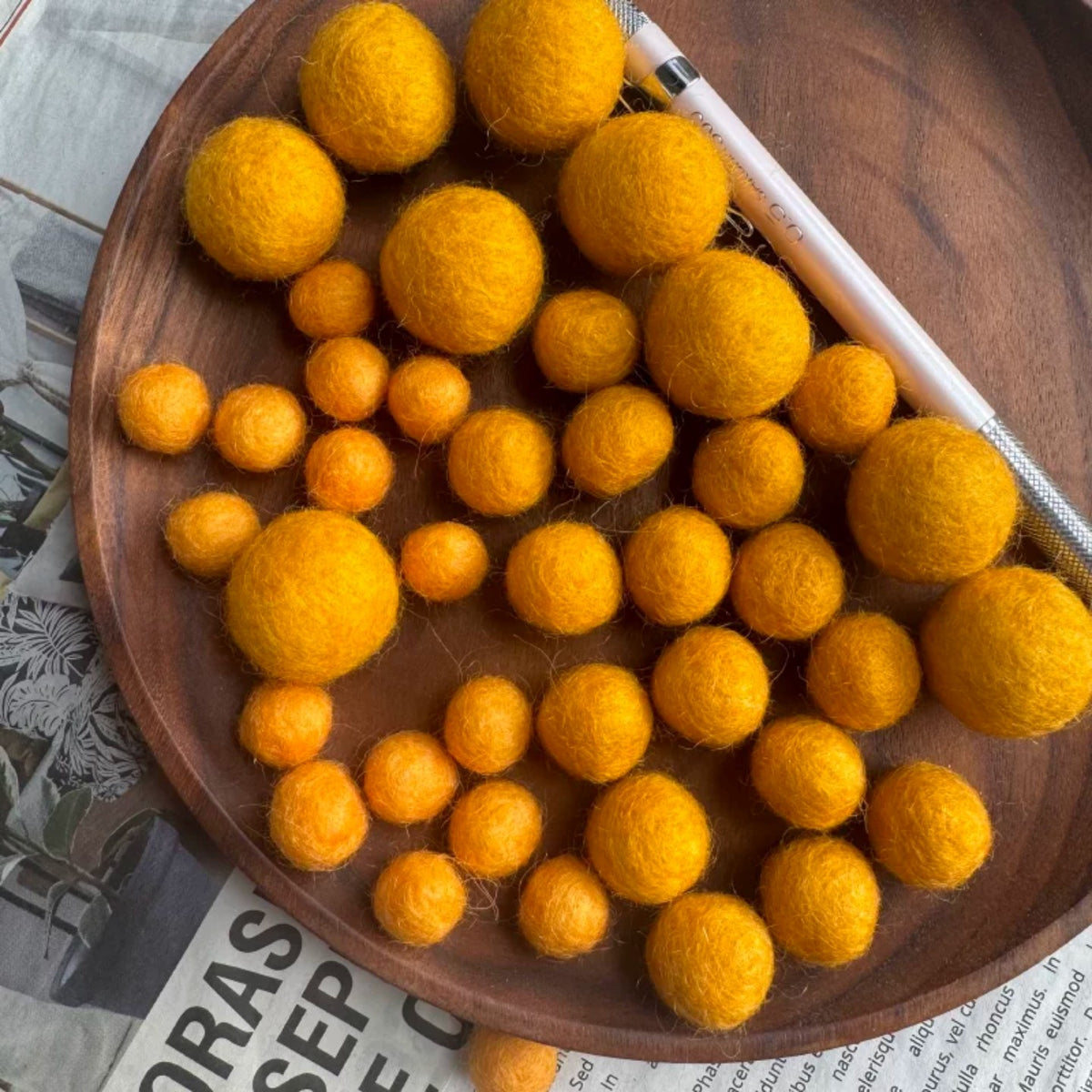 1 cm Colored Solid Wool Felt Balls