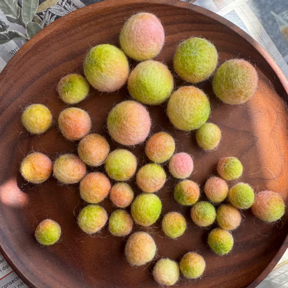 Gradient Dyed Multicolor Handmade Solid Pure Wool Felt Balls