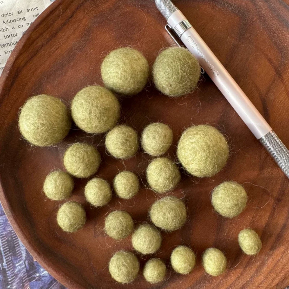 1 cm Colored Solid Wool Felt Balls