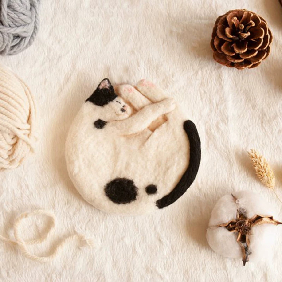 Sleeping Cat DIY Felt Coaster Kit