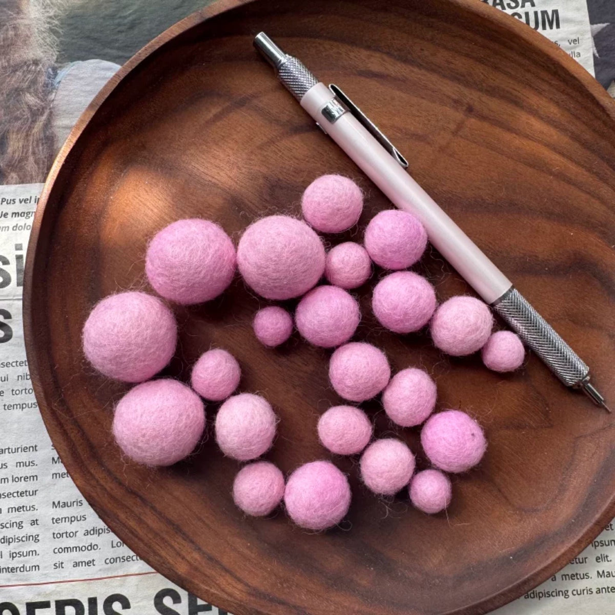 1 cm Colored Solid Wool Felt Balls